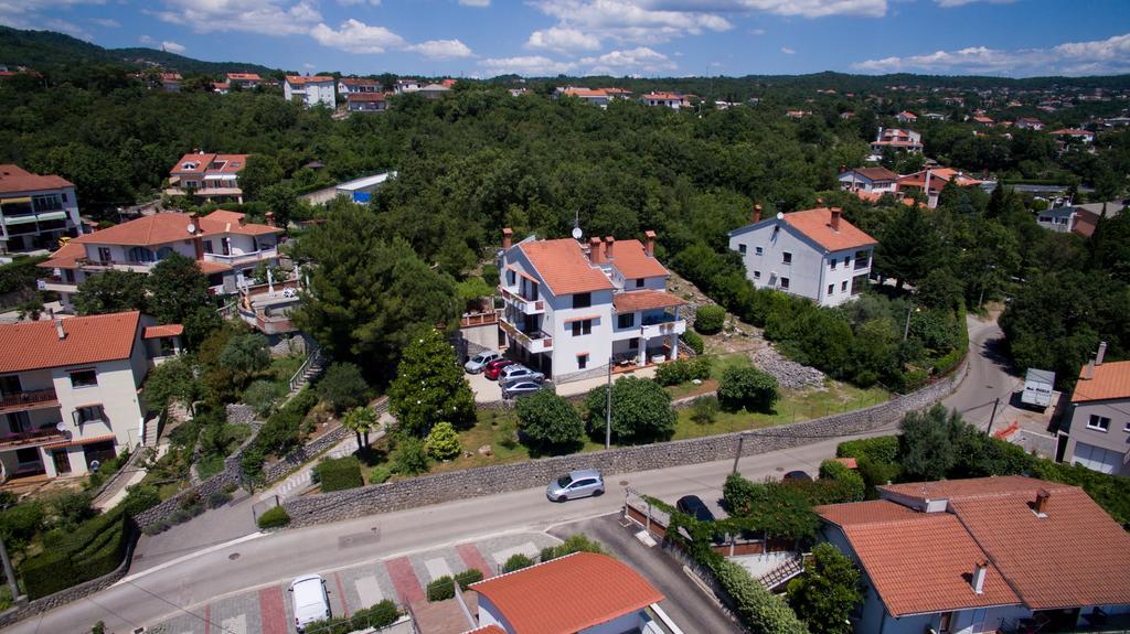Apartments Kinkela Опатия Екстериор снимка
